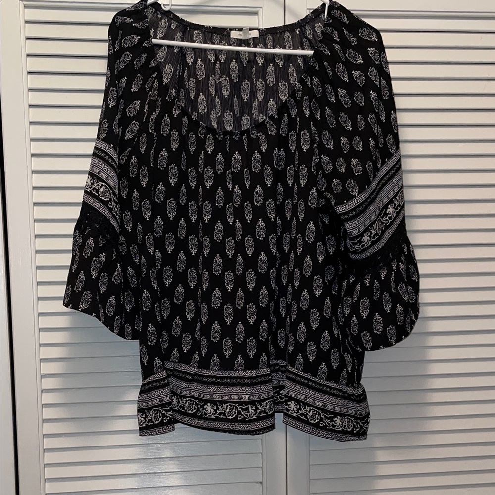 Maurices Black and White Paisley Blouse, XXL